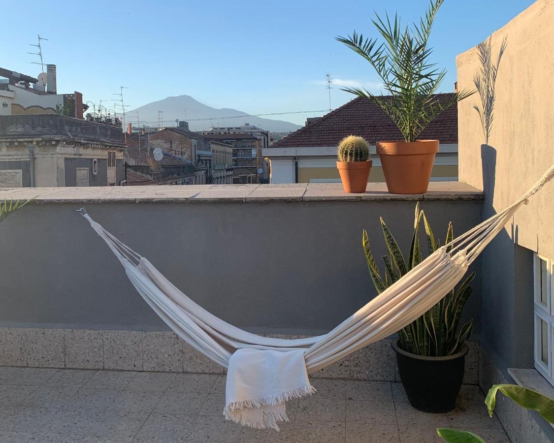 Homestay Catania Bagian luar foto