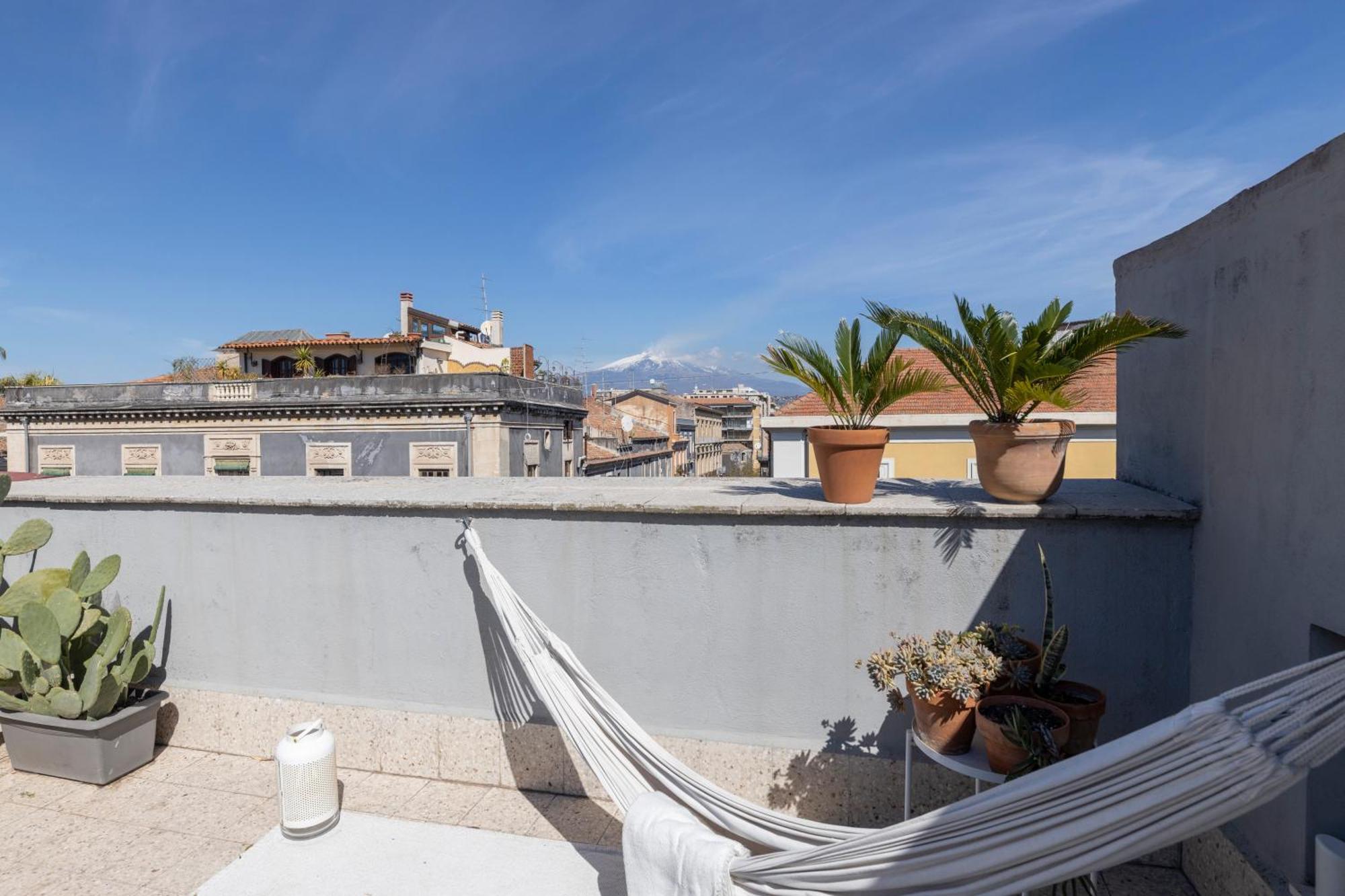 Homestay Catania Bagian luar foto